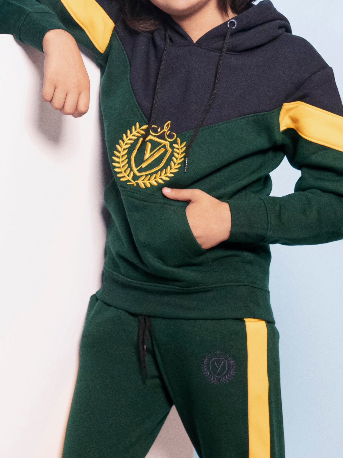 Hooded Tracksuit For Boys & Girls, Fleece #VWT37