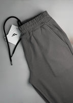 THE SOFT STRUCTURE-FIT BOTTOM-GREY