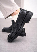 005 IMPORTED SHOES WITH RUBBER SOLE-BLACK