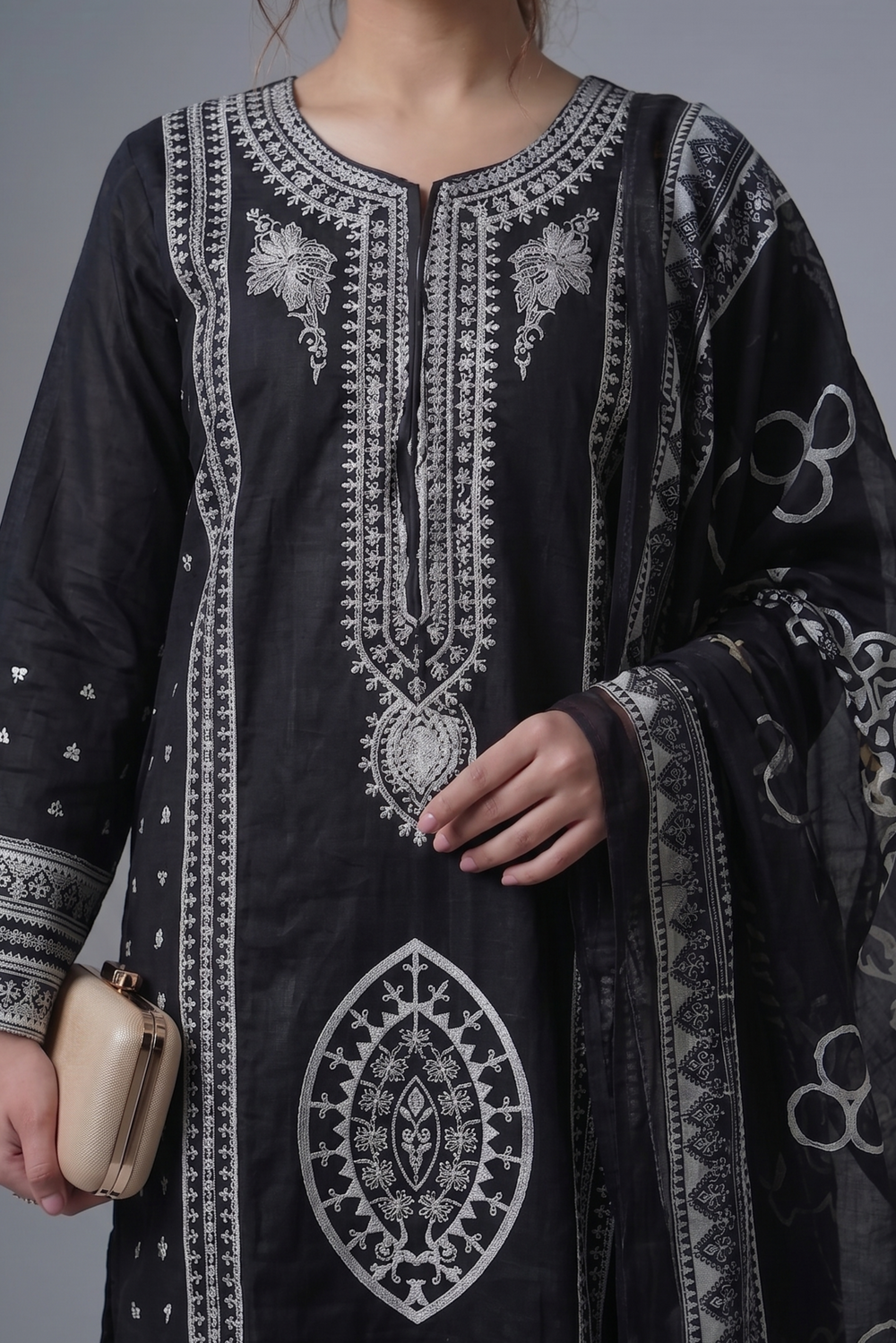 PC-253 Embroidered Stitched 3PC Suit