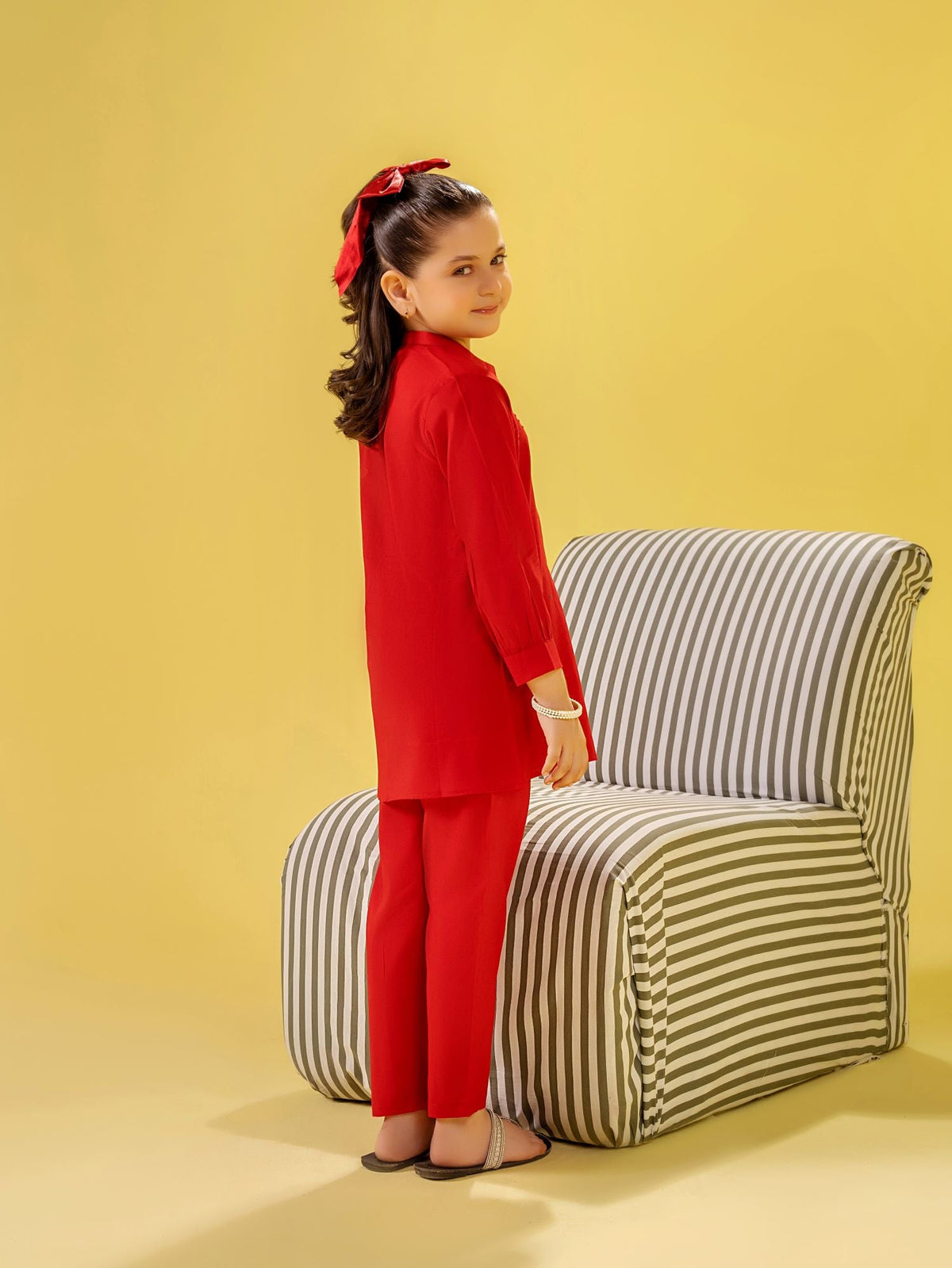 Girls Summer 2Pcs Embroidered Suit VG153-A
