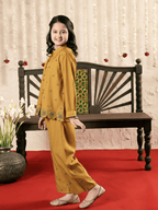 Girls Summer 2Pcs Embroidered Suit VG190-A