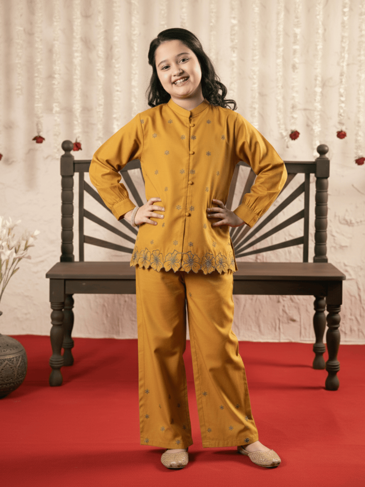 Girls Summer 2Pcs Embroidered Suit VG190-A