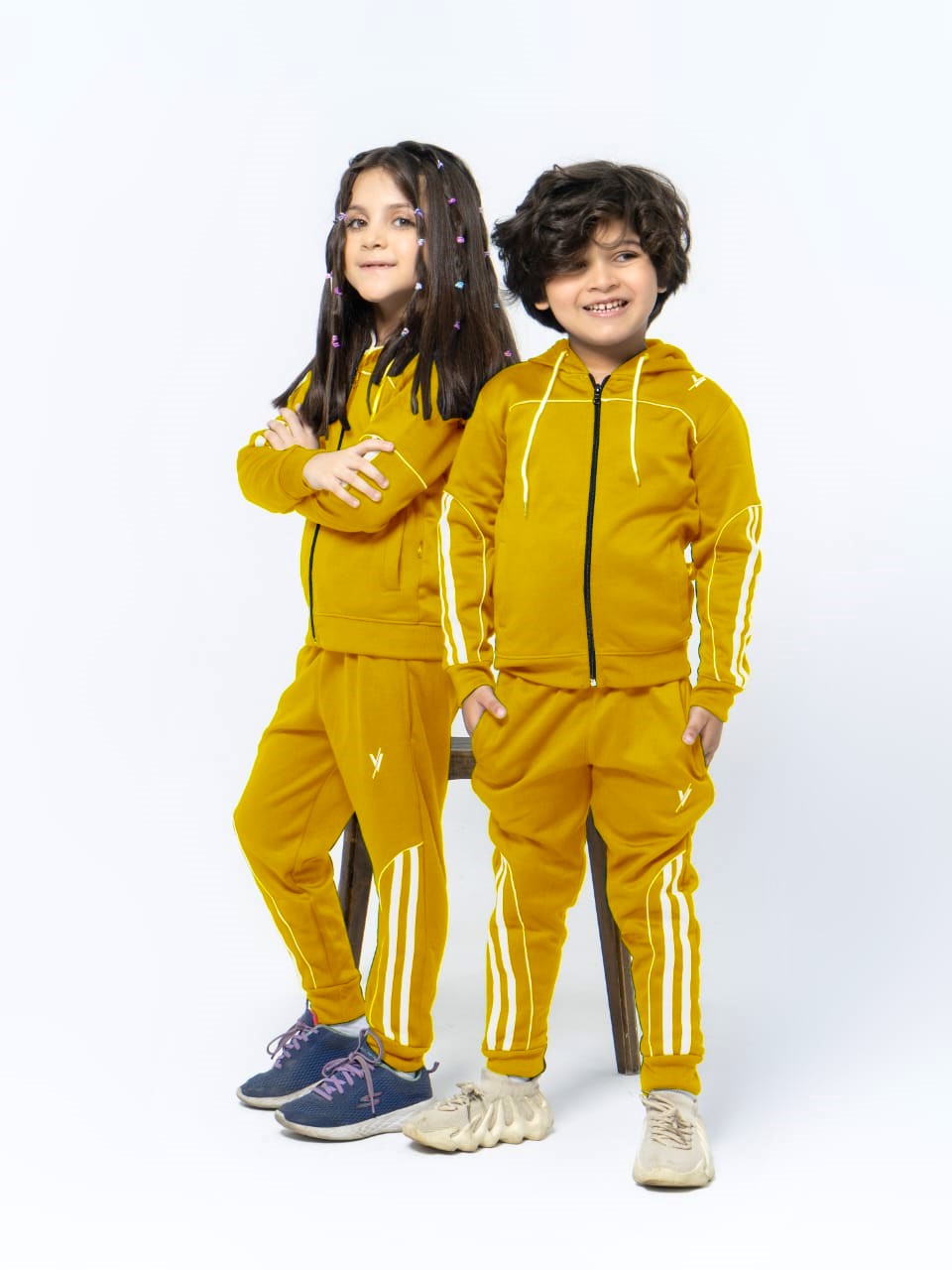 Hooded Tracksuit For Boys & Girls, Fleece #VWT05-C