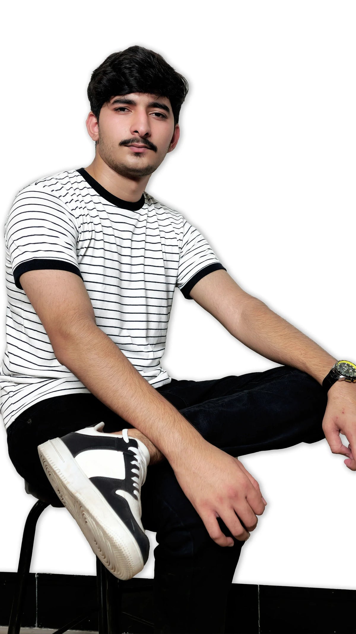 The Horizontal Line Tee