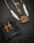 Stokesia Choker Set